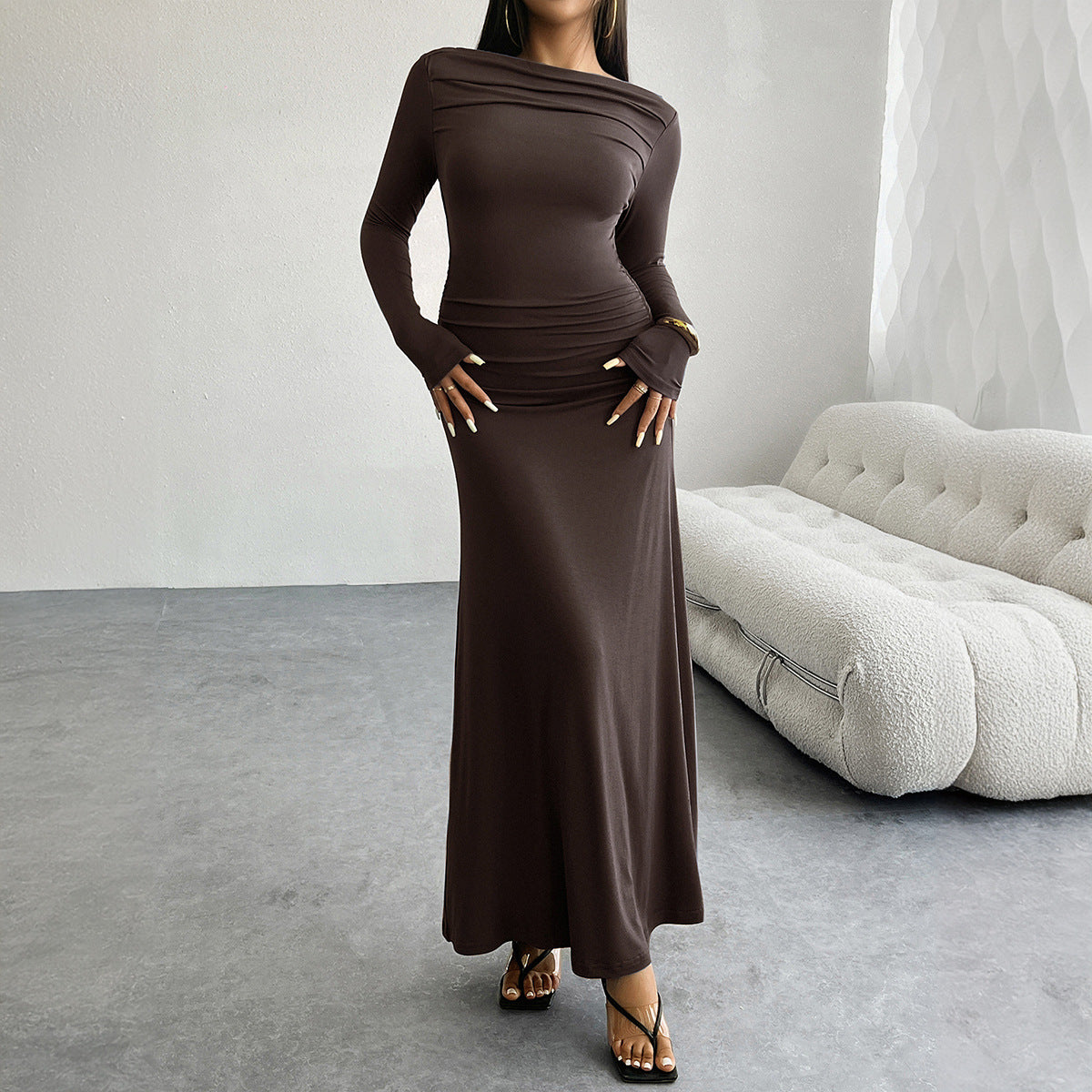 Autumn and winter women's elegant solid color hip-wrapped one-shoulder dress