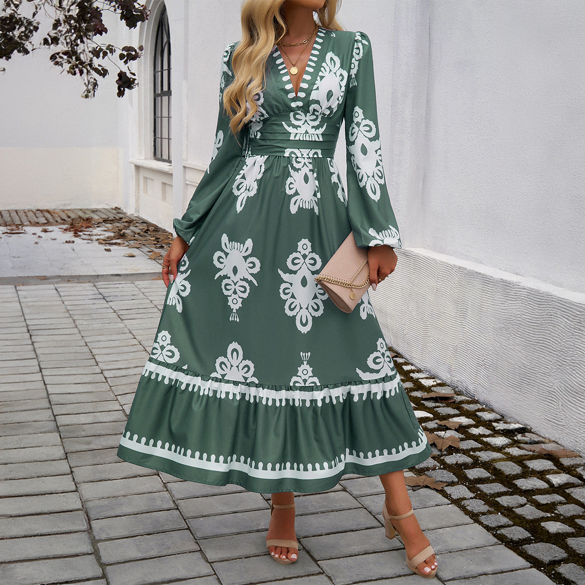 Autumn and winter dress for women, elegant printed v-neck a-line dress